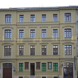 Hostal 33, Breslavia